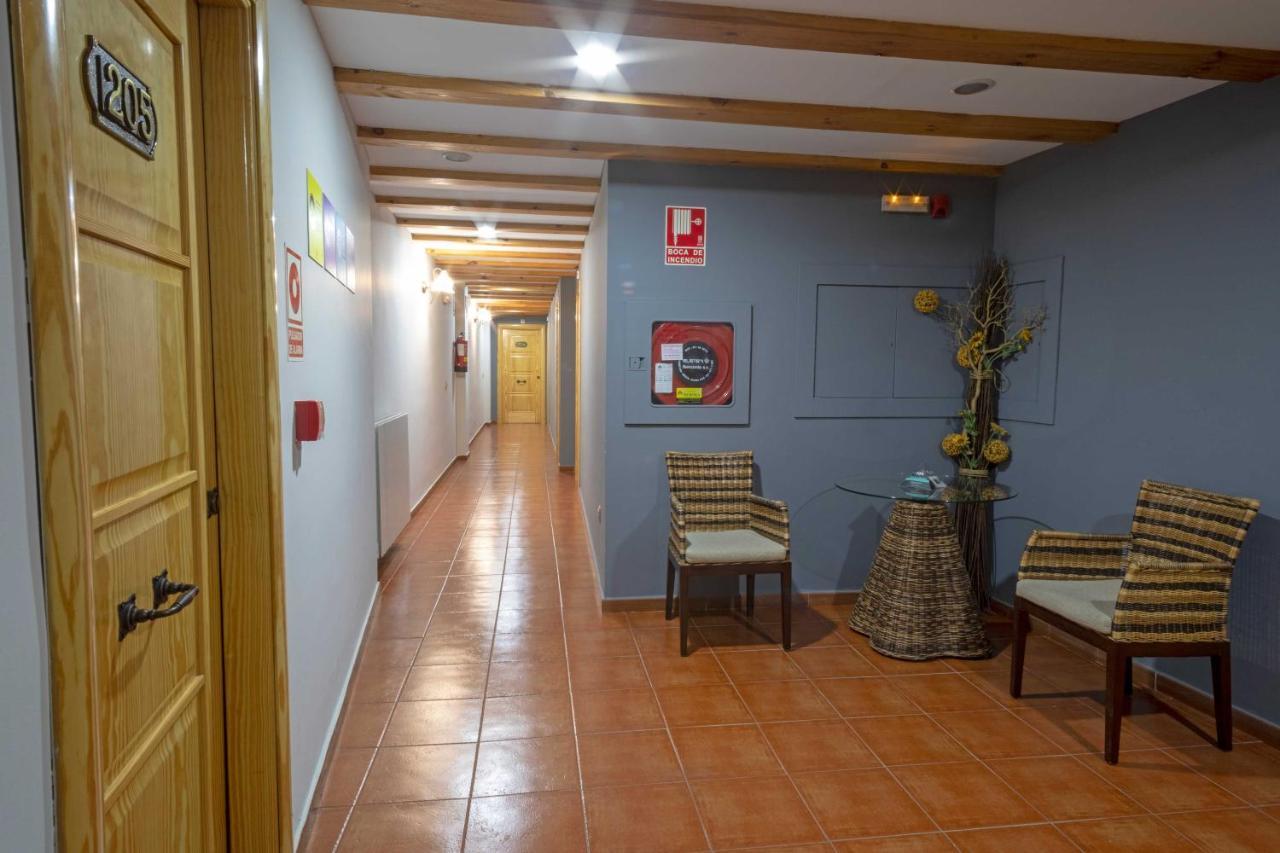 Hotel Alda Tordesillas Tordesilhas Exterior foto